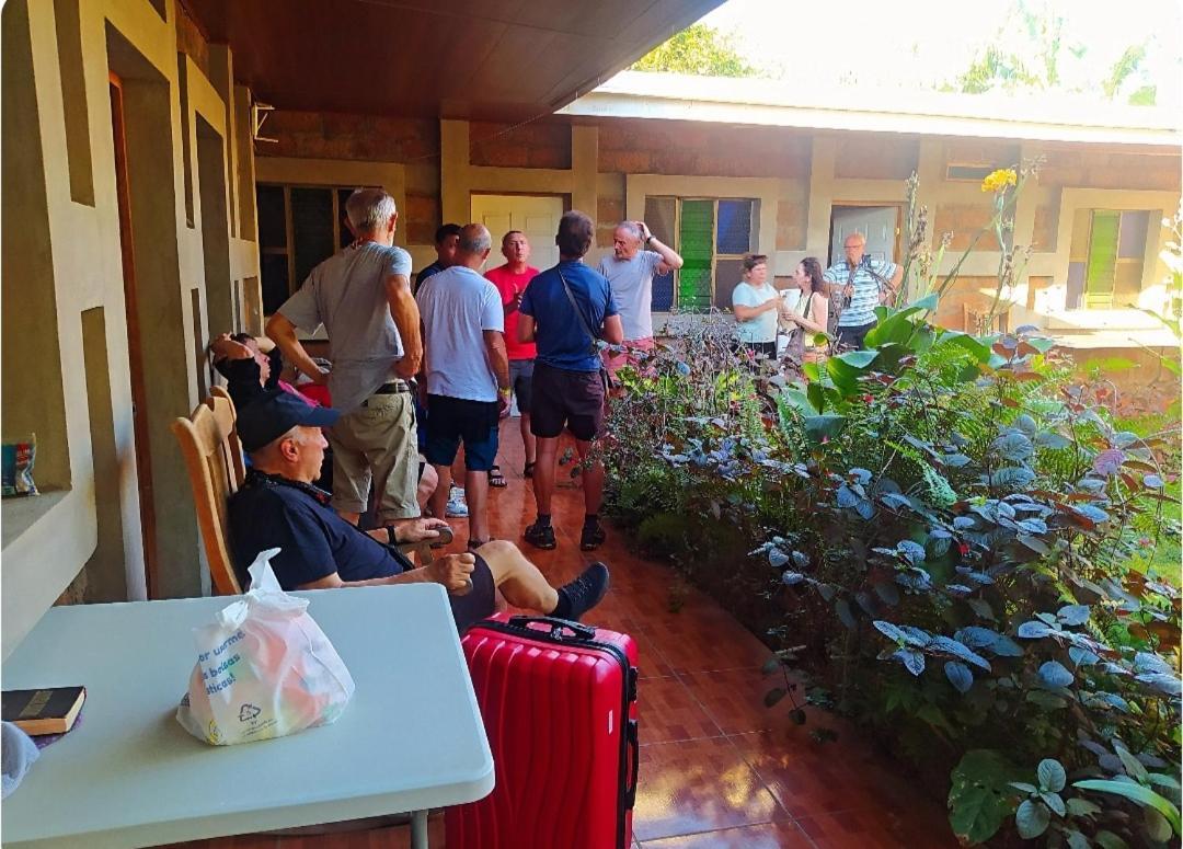 Rustic House Hostel Moyogalpa Bagian luar foto