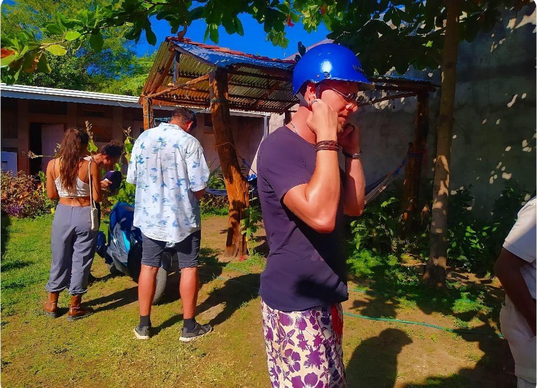 Rustic House Hostel Moyogalpa Bagian luar foto