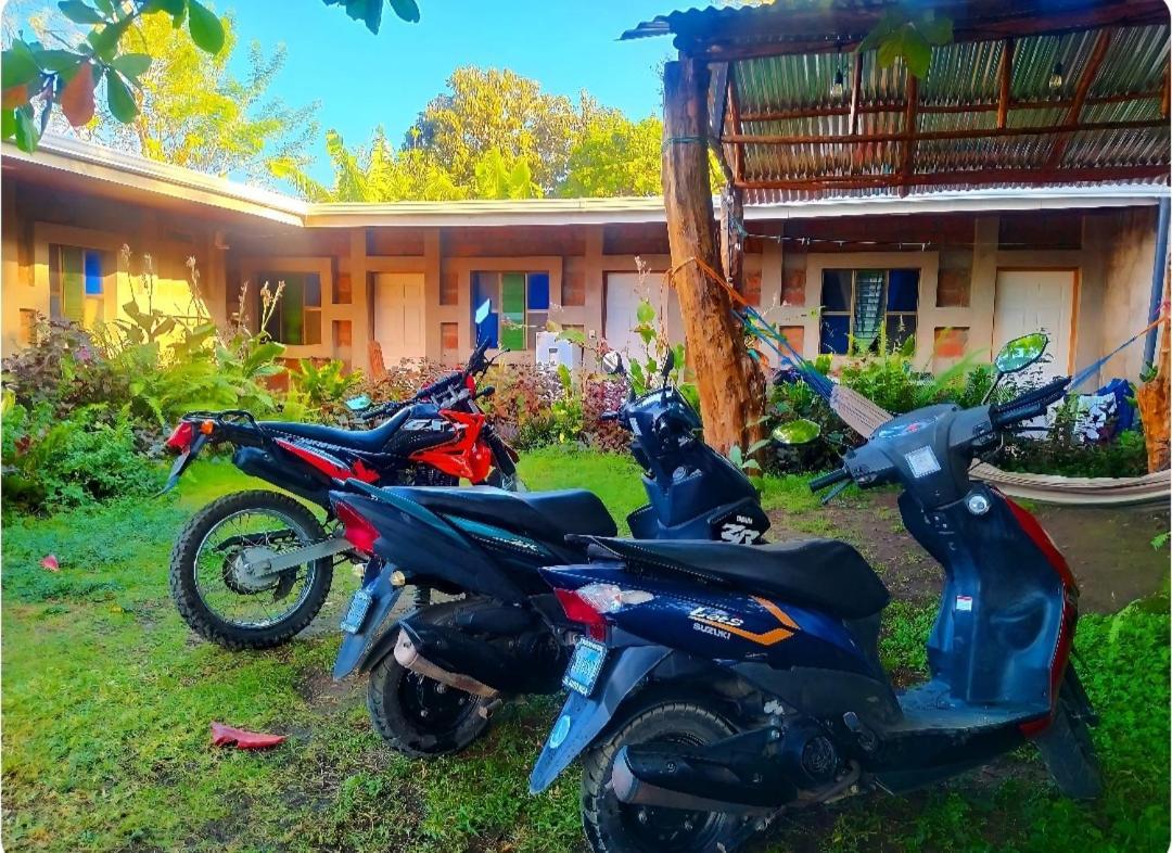 Rustic House Hostel Moyogalpa Bagian luar foto