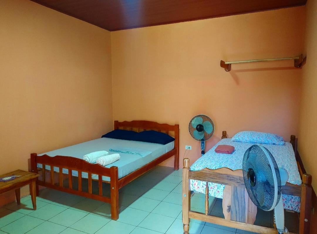 Rustic House Hostel Moyogalpa Bagian luar foto